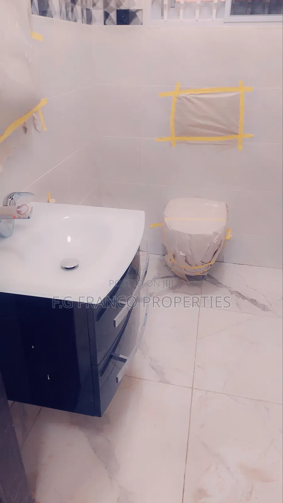 2bdrm House in Kg.Franco Properties, Spintex for sale