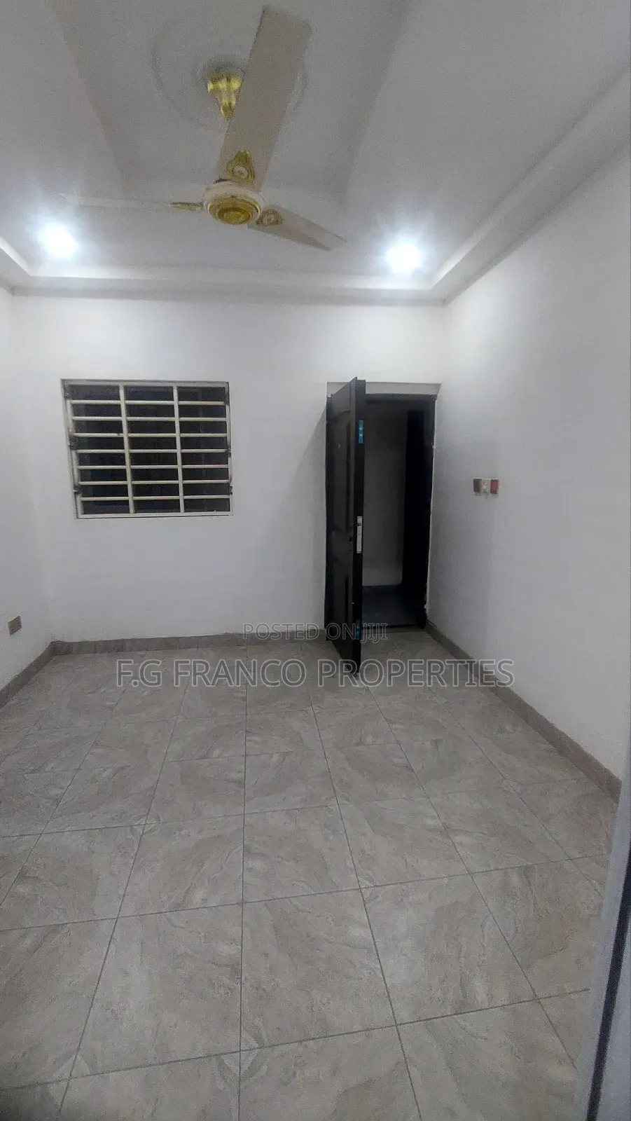 5bdrm House in Kg. Franco, Spintex for sale