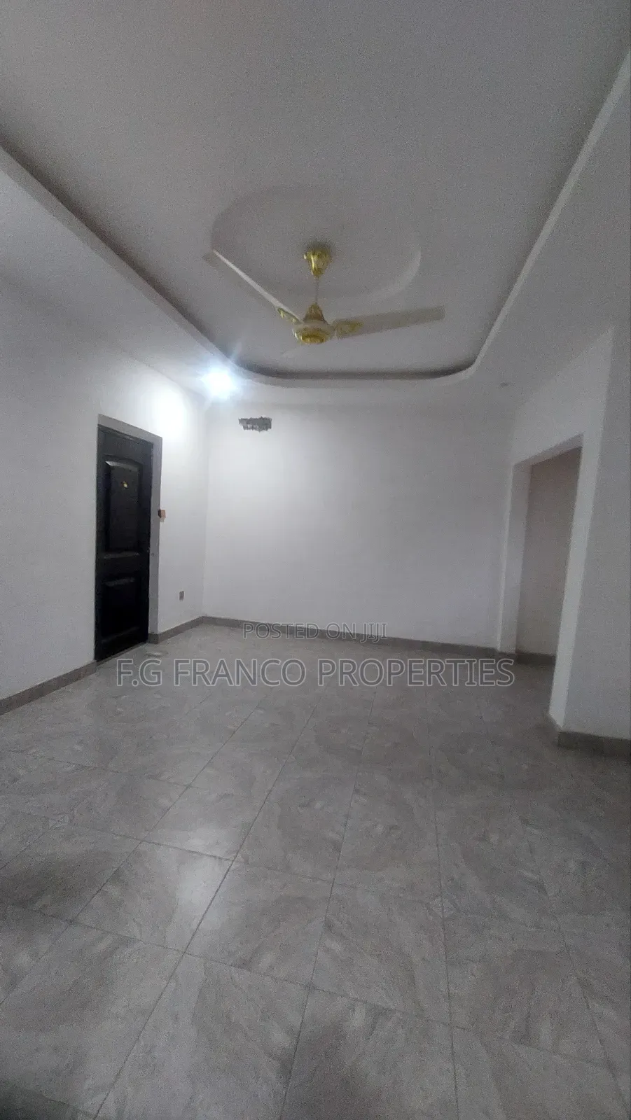5bdrm House in Kg. Franco, Spintex for sale