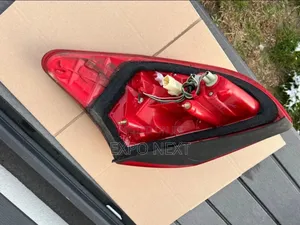 2006-2010 Toyota Rav4 Left Driver Side Tail Light Led
