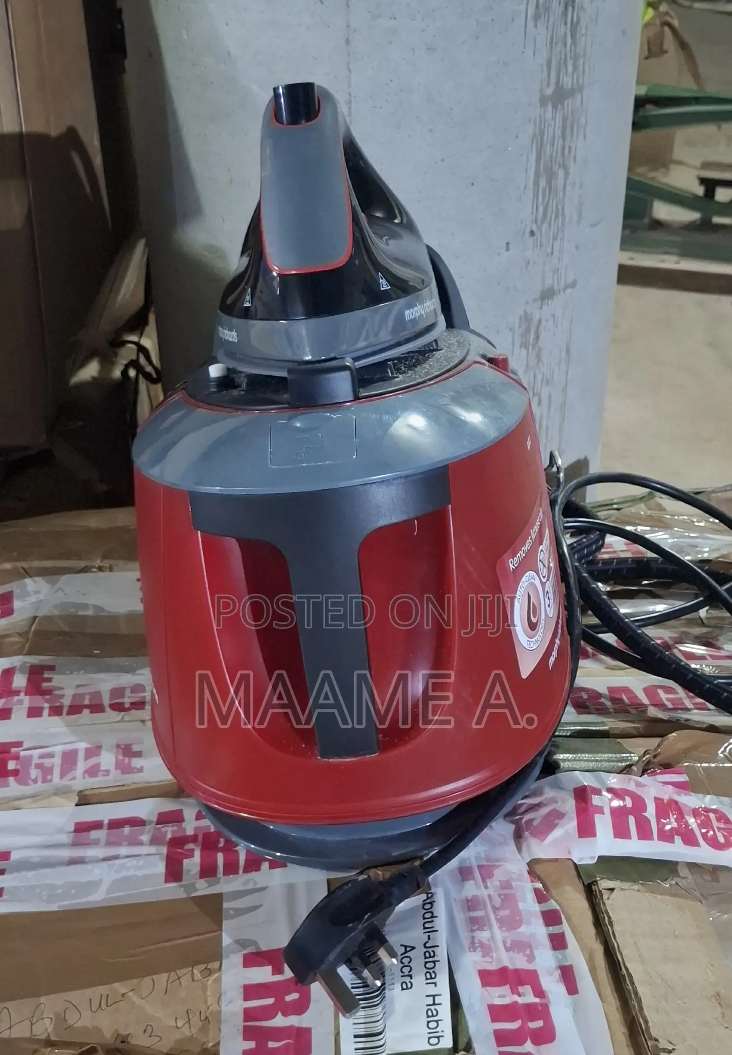 Morphy Richards Power Steam Elite Steam Generator Iron.