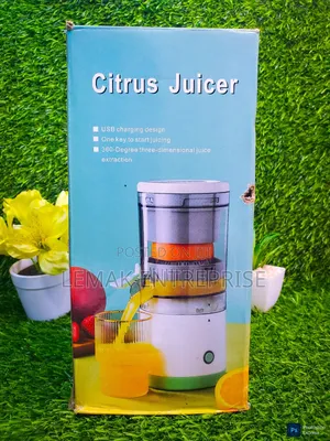 Rechargeable Citrus Juicer