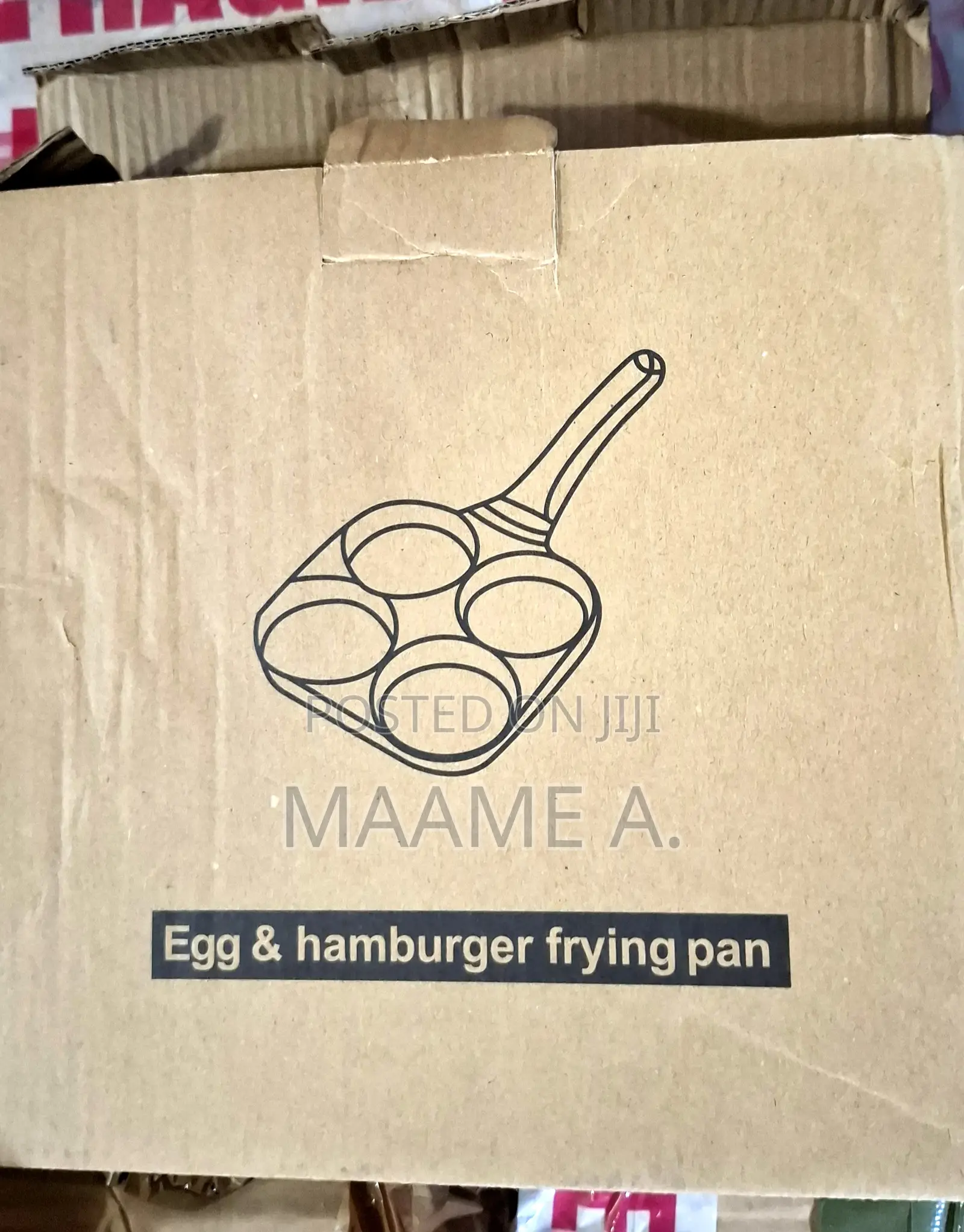 A 4-Cavity Non-Stick Frying Pan