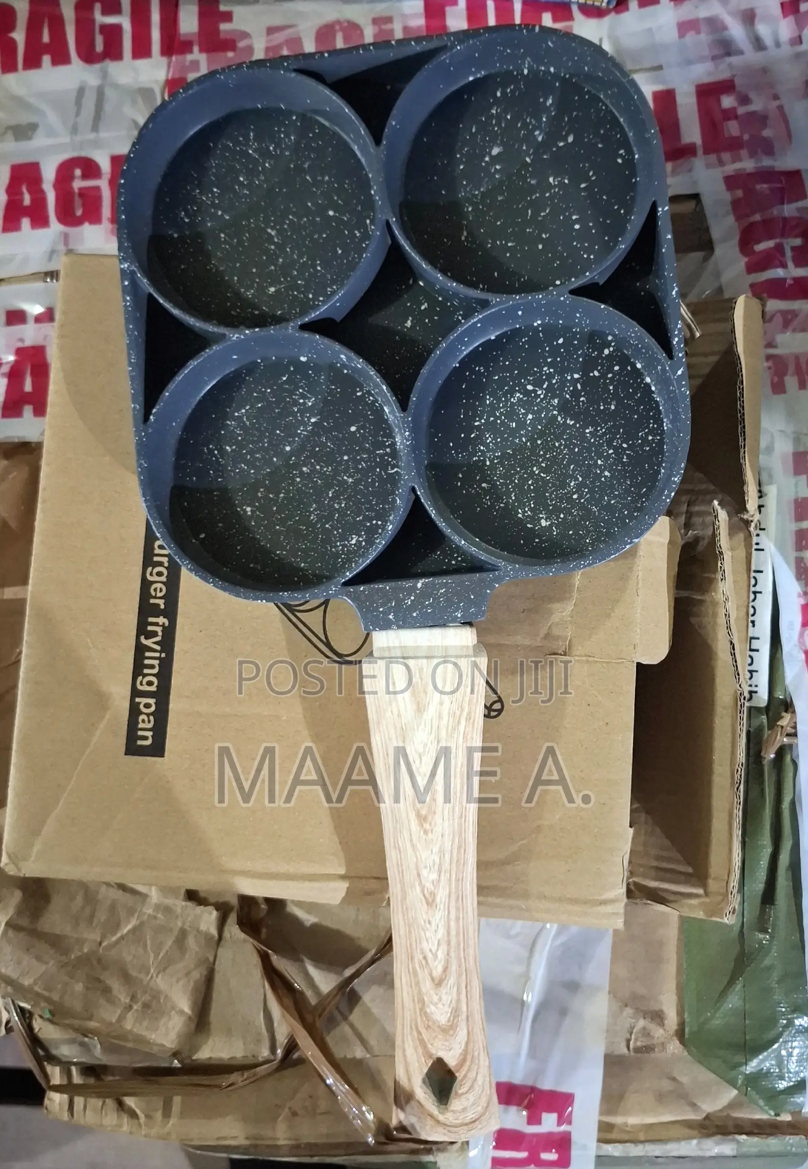 A 4-Cavity Non-Stick Frying Pan