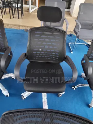 Division Swivel Chair