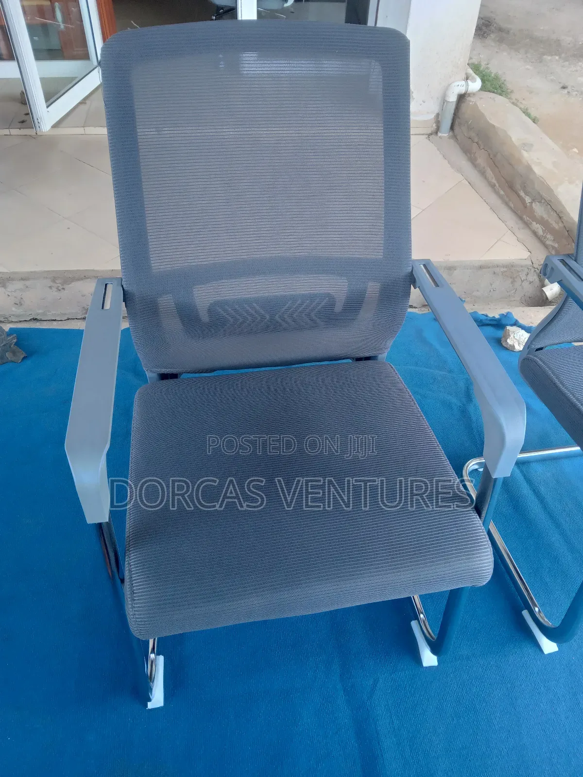 Courthouse Visitor's Chair
