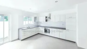 4bdrm House in East Legon for sale