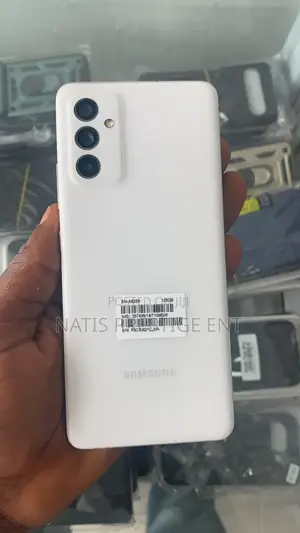 New Samsung Galaxy A82 5G (Galaxy Quantum 2) 128 GB White