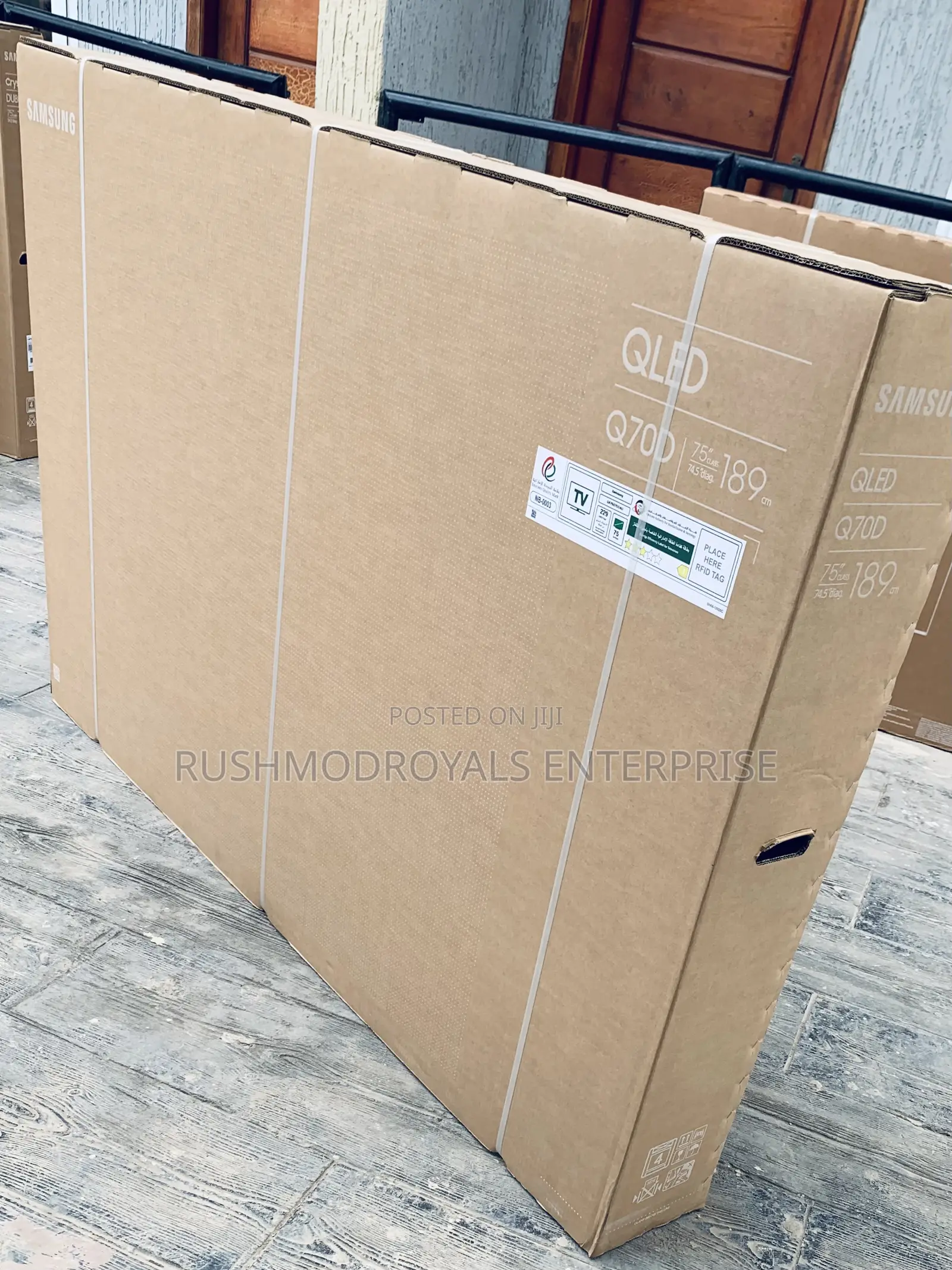 Samsung 75" Q70d Ultra-Smooth 120hz Gaming Pictures