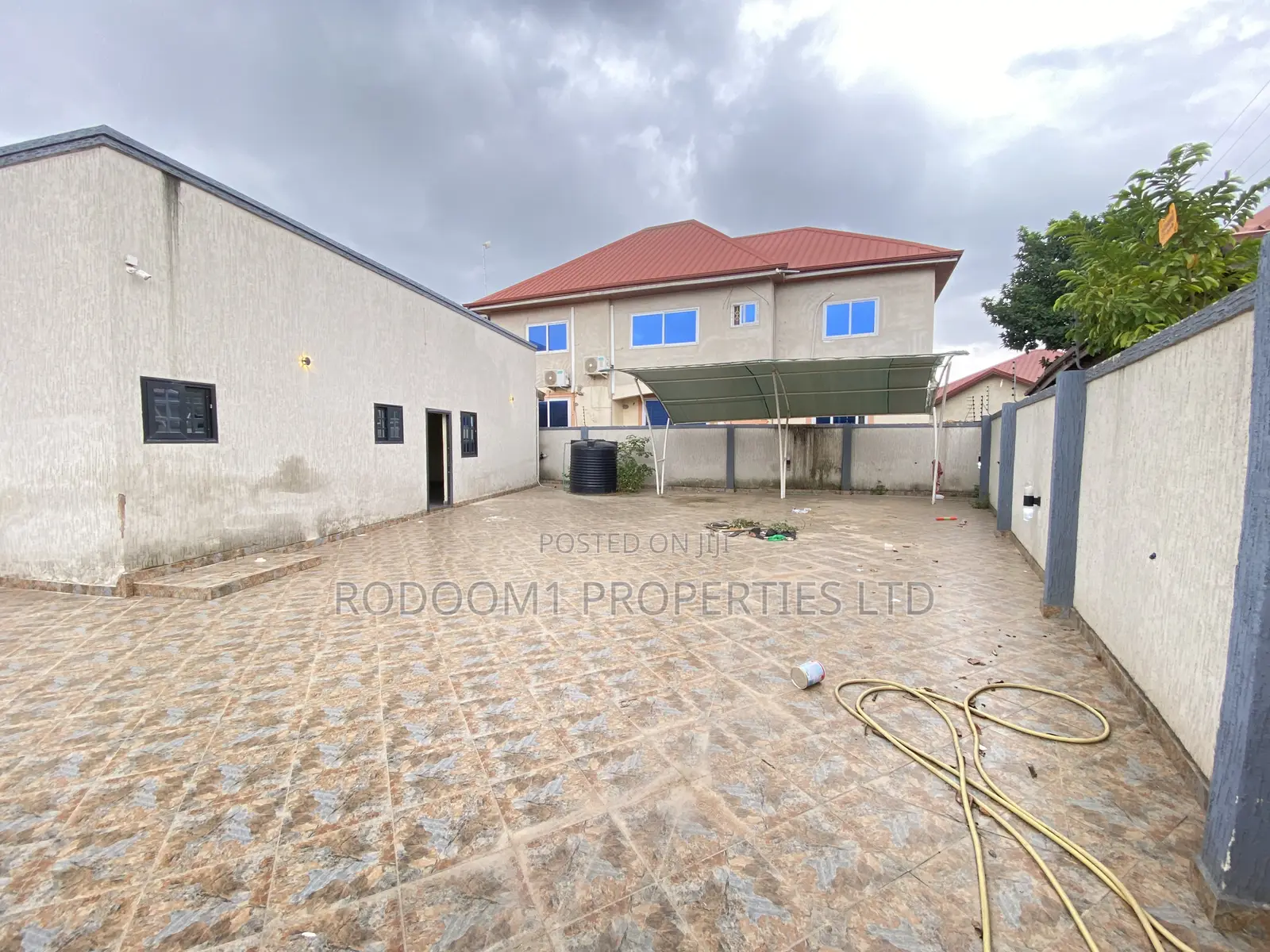 3bdrm House in Amasaman Stadium for sale