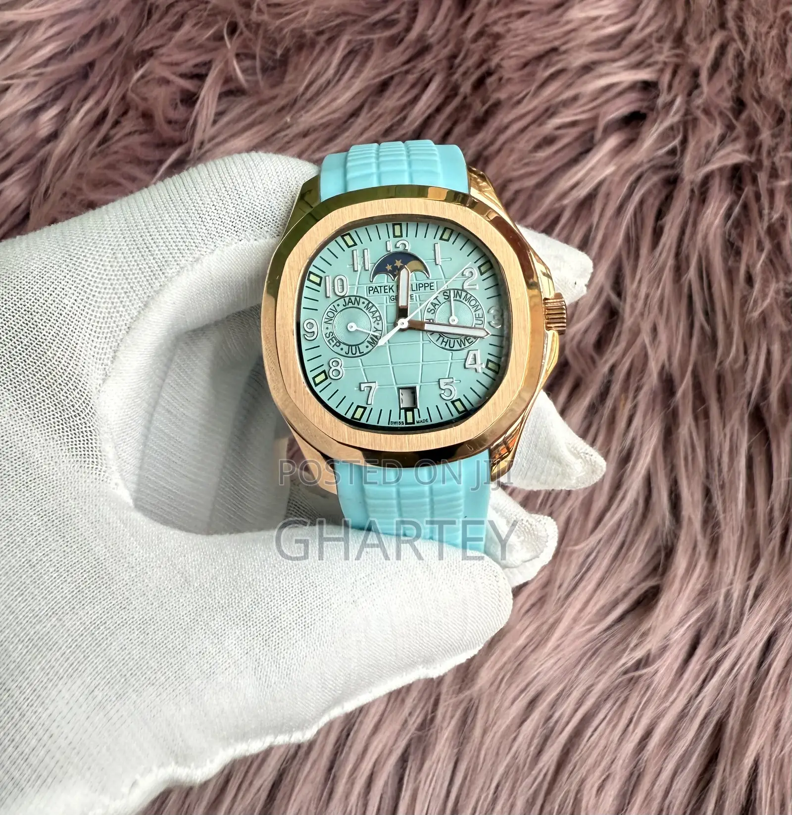 Patek Philippe Aquanaut Rose Gold Tiffany Blue Dial Strap Moonphase