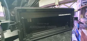 6 U Effect Rack