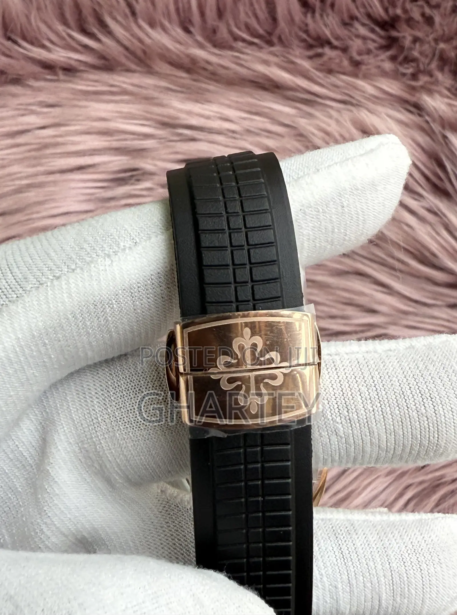 Patek Philippe Aquanaut Rose Gold With Black Dial Strap – Moonphase
