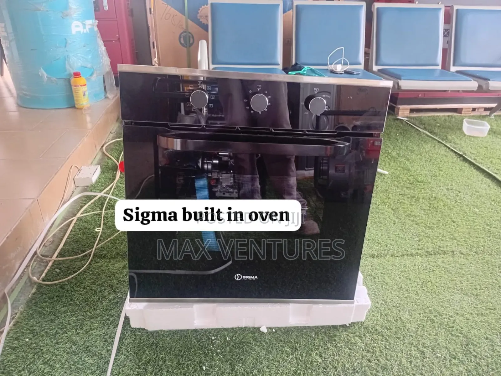 Sigma Electric Built-in Oven*: A Convenient and Energy-Efficient