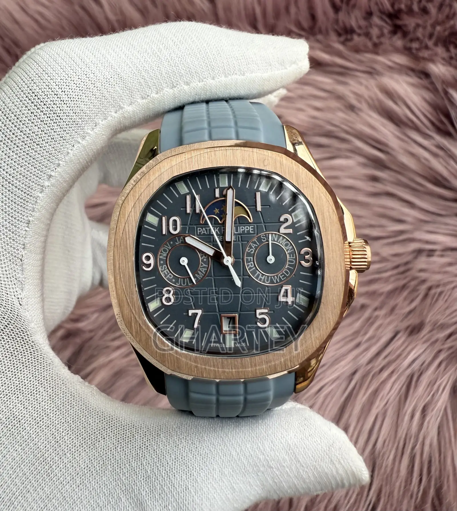Patek Philippe Aquanaut Rose Gold With Slate Blue Dial Strap