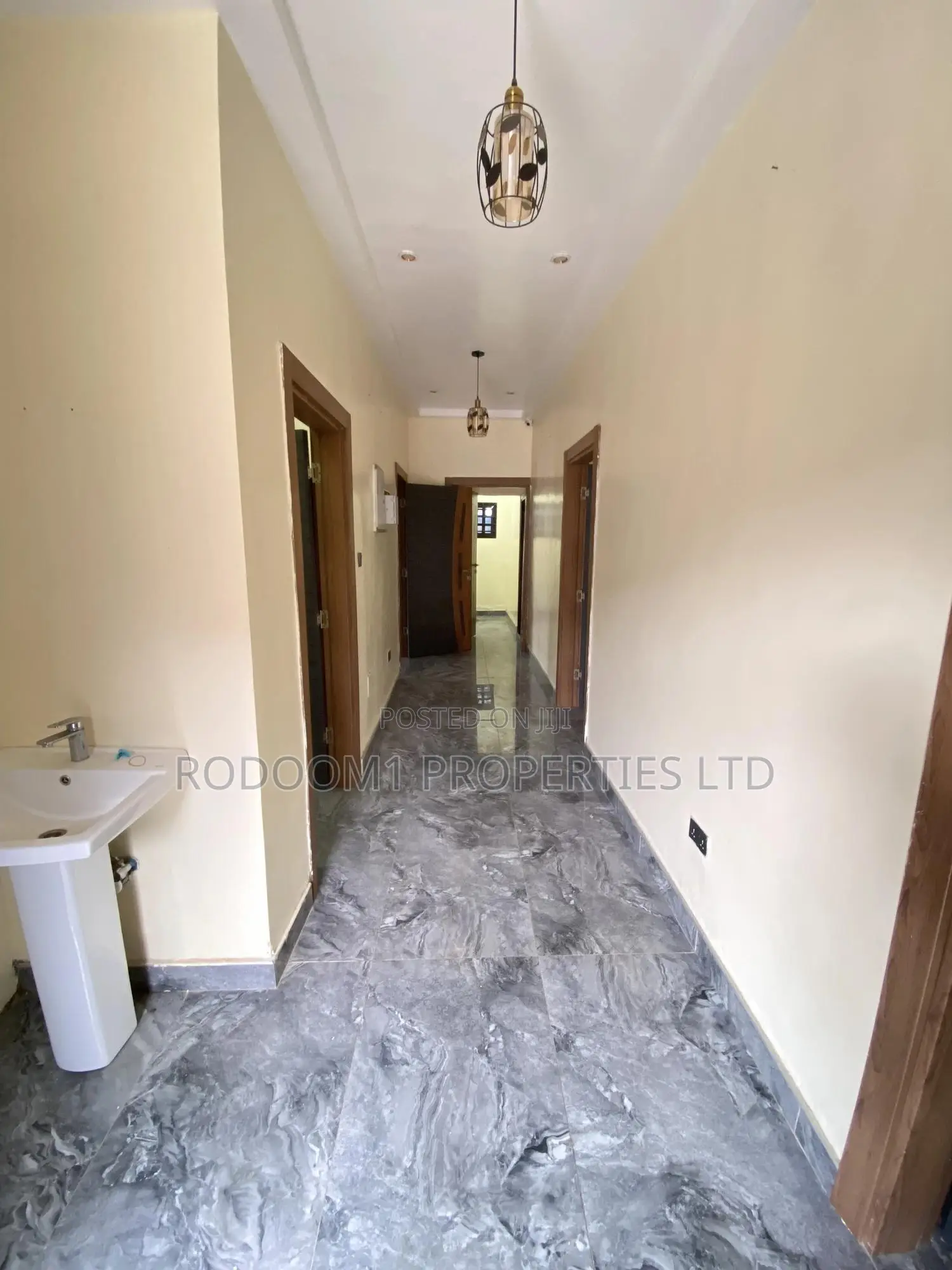 3bdrm House in Amasaman Stadium for sale