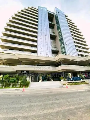 4bdrm Penthouse in Airport Residential Area for rent