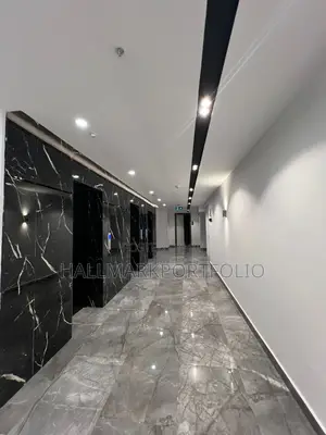 4bdrm Penthouse in Airport Residential Area for rent
