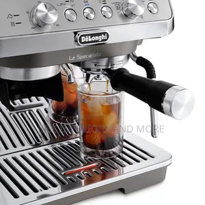 De'longhi Coffee Machine With Cold Brew