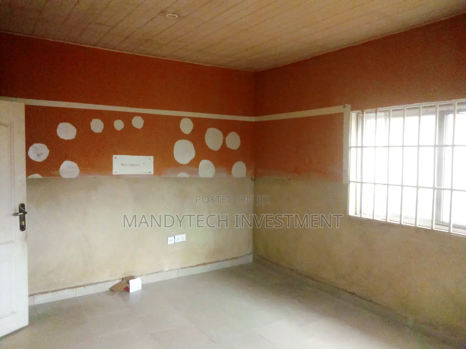 2bdrm House in Lake Side Estate for sale