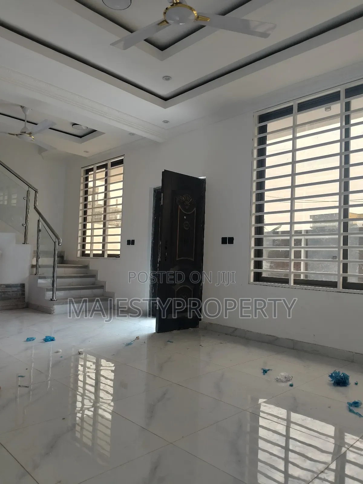 3bdrm House in Hfc, Spintex for sale