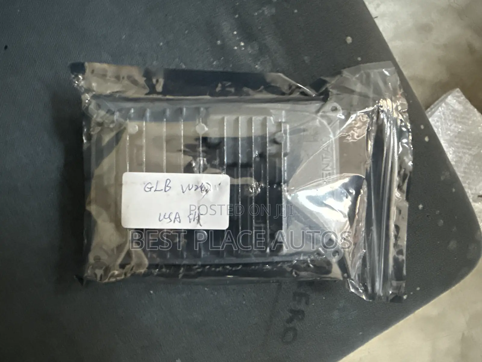 Mercedes Benz Glb 250 Headlight Charger / Booster