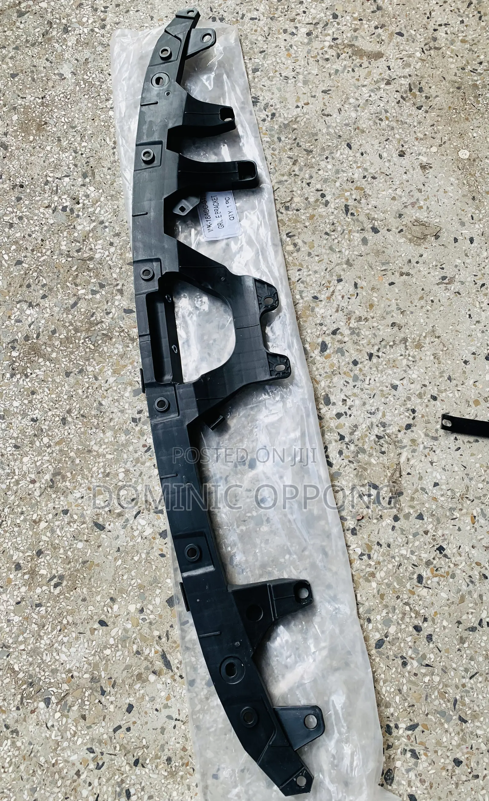 thumbnail image 2 of Genuine Honda OEM Front Upper Grille Cover Shield – 2018-2022 Accord (Right Side, 71164-TVA-A00) 2 of 6