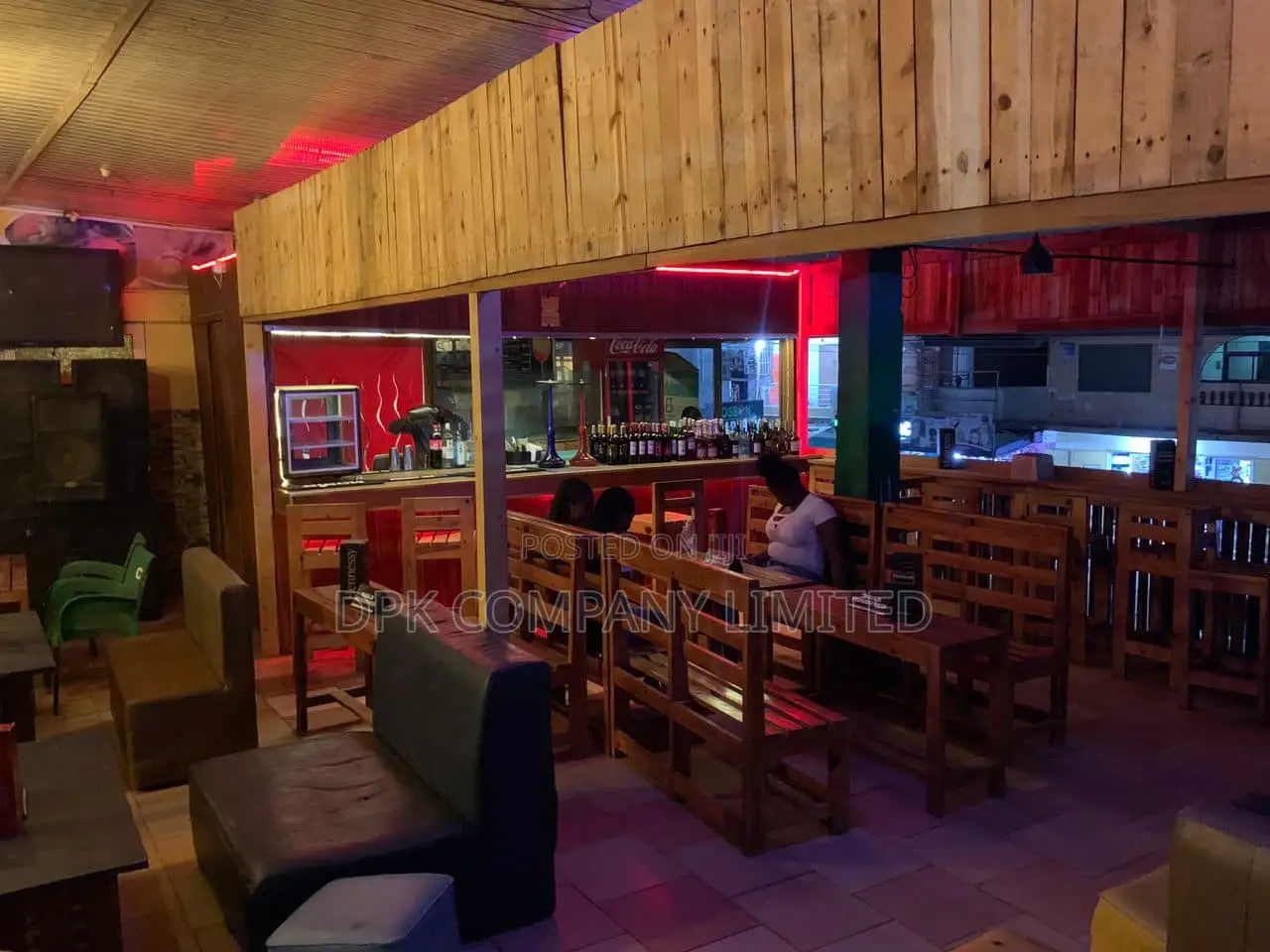 Commercial Space for Restaurants and Other Business 4 Rent