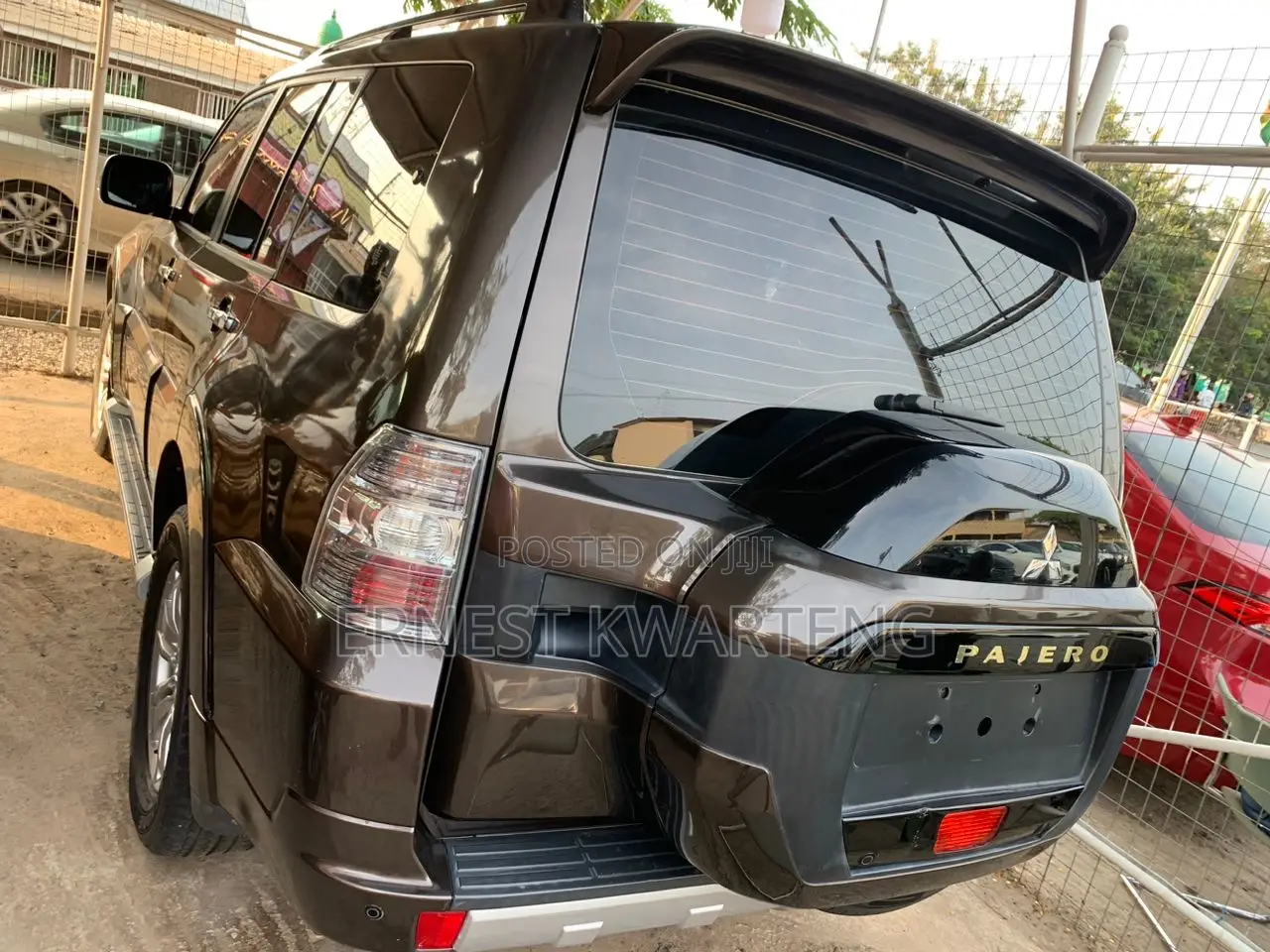 Mitsubishi Pajero 2017 Silver