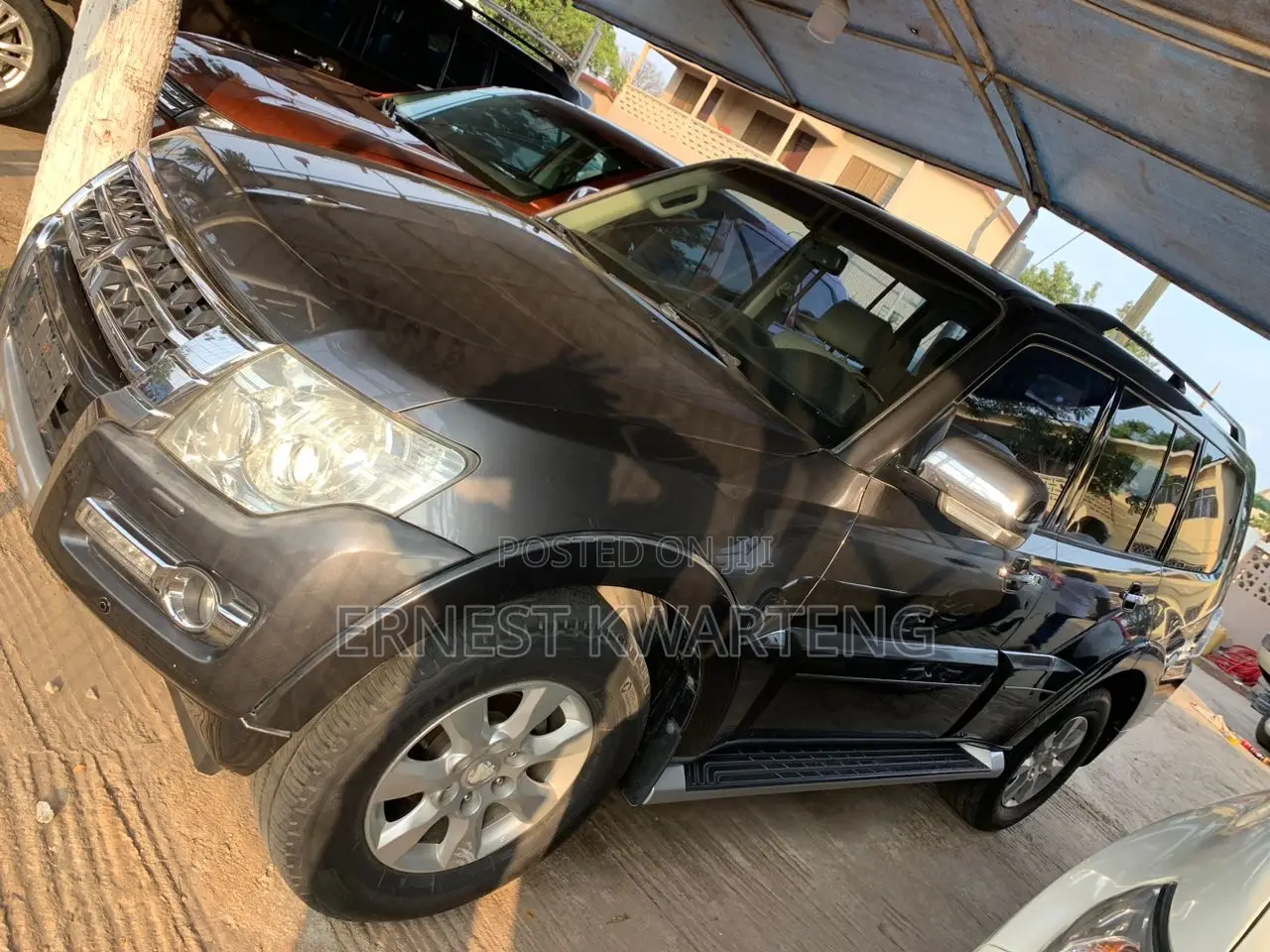 Mitsubishi Pajero 2017 Silver