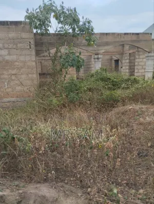 5bdrm House in Sam Properties, Weija for sale