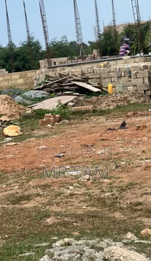 5bdrm House in Sam Properties, Weija for sale