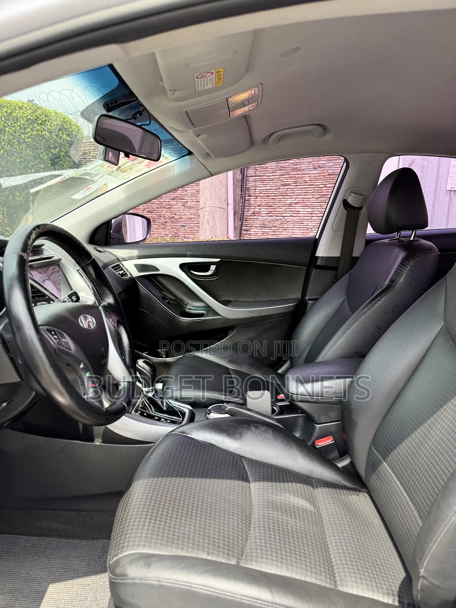 Hyundai Avante 2014 White