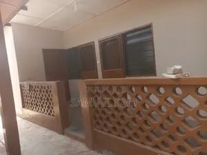 3bdrm House in Tema Community 5 for rent
