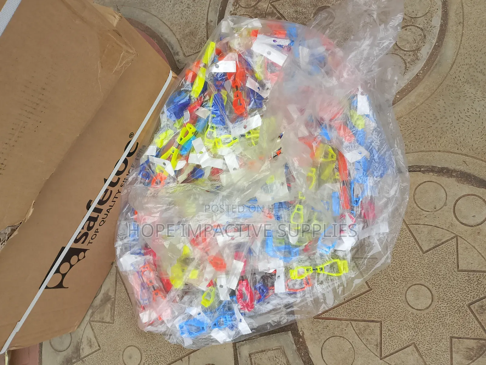 Gloves Clips / Gloves Holder