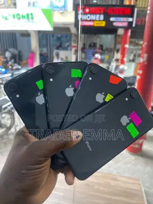Apple iPhone XR 64 GB Black