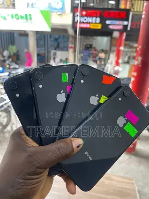 Apple iPhone XR 64 GB Black