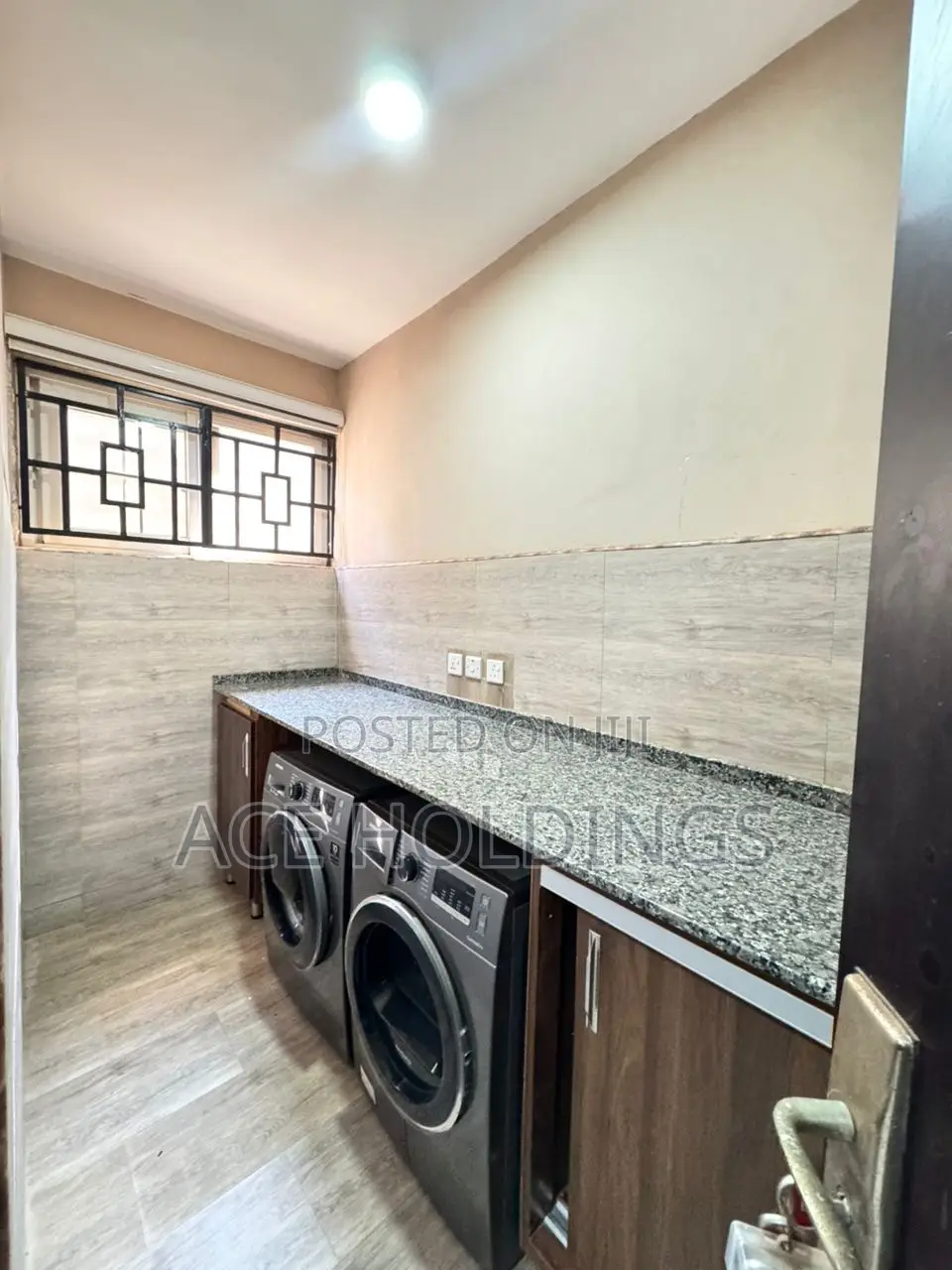 3bdrm Apartment in Tse Addo, Tseaddo for rent