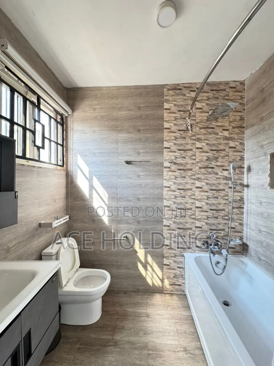 3bdrm Apartment in Tse Addo, Tseaddo for rent