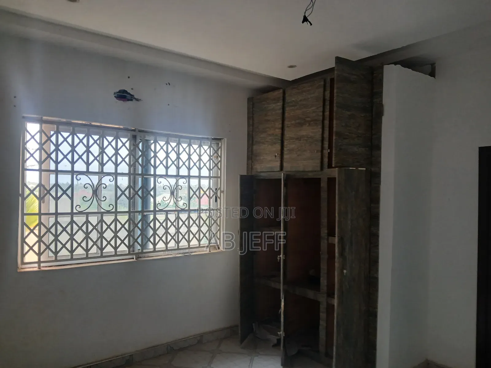 6bdrm House in Ab Jeff Properties, Kumasi Metropolitan for sale