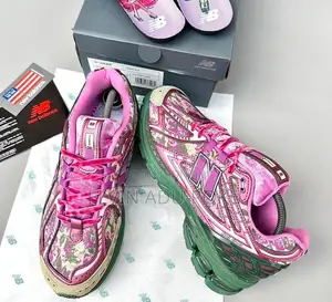 New Balance 1906 Flower Patched Sneaker