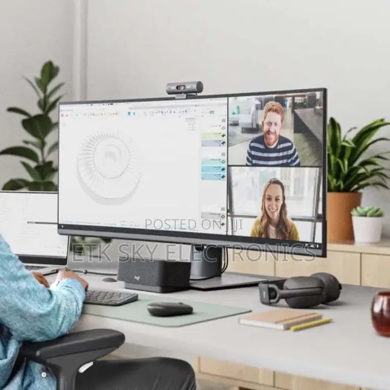 Logitech Brio 500 Hd Usb-C Webcam-Off White