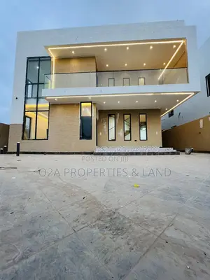 4bdrm House in Adjiringanor, Otano for sale