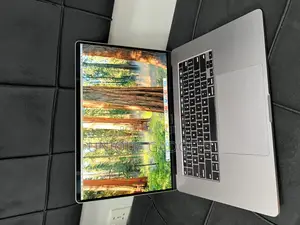 Laptop Apple MacBook Pro 2019 16GB Intel Core I9 SSD 1T