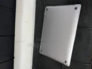 Laptop Apple MacBook Pro 2019 16GB Intel Core I9 SSD 1T