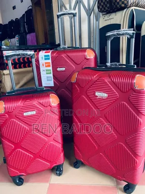 Traveling Bags 3in1 (Sleek Beautiful for All Purposes)