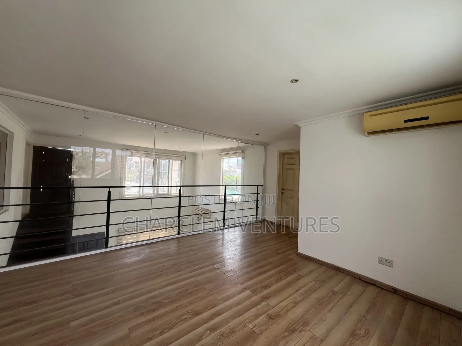 5bdrm House in Charclem Ventures, Accra Metropolitan for sale