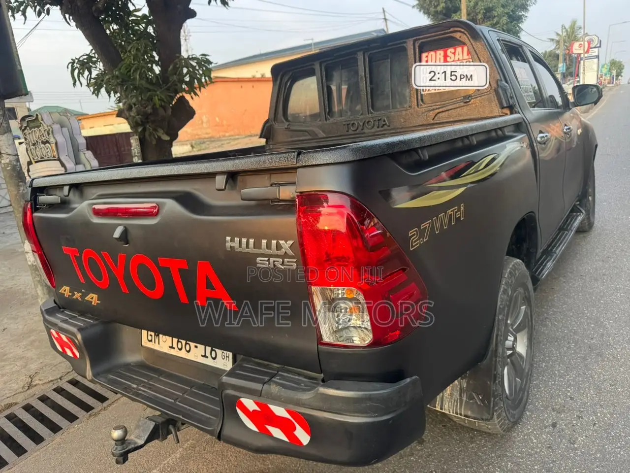 Toyota Hilux SR 4x4 2016 Black