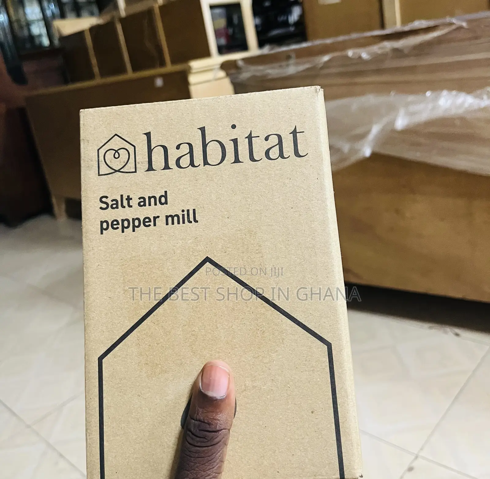 Salt and Pepper Mill