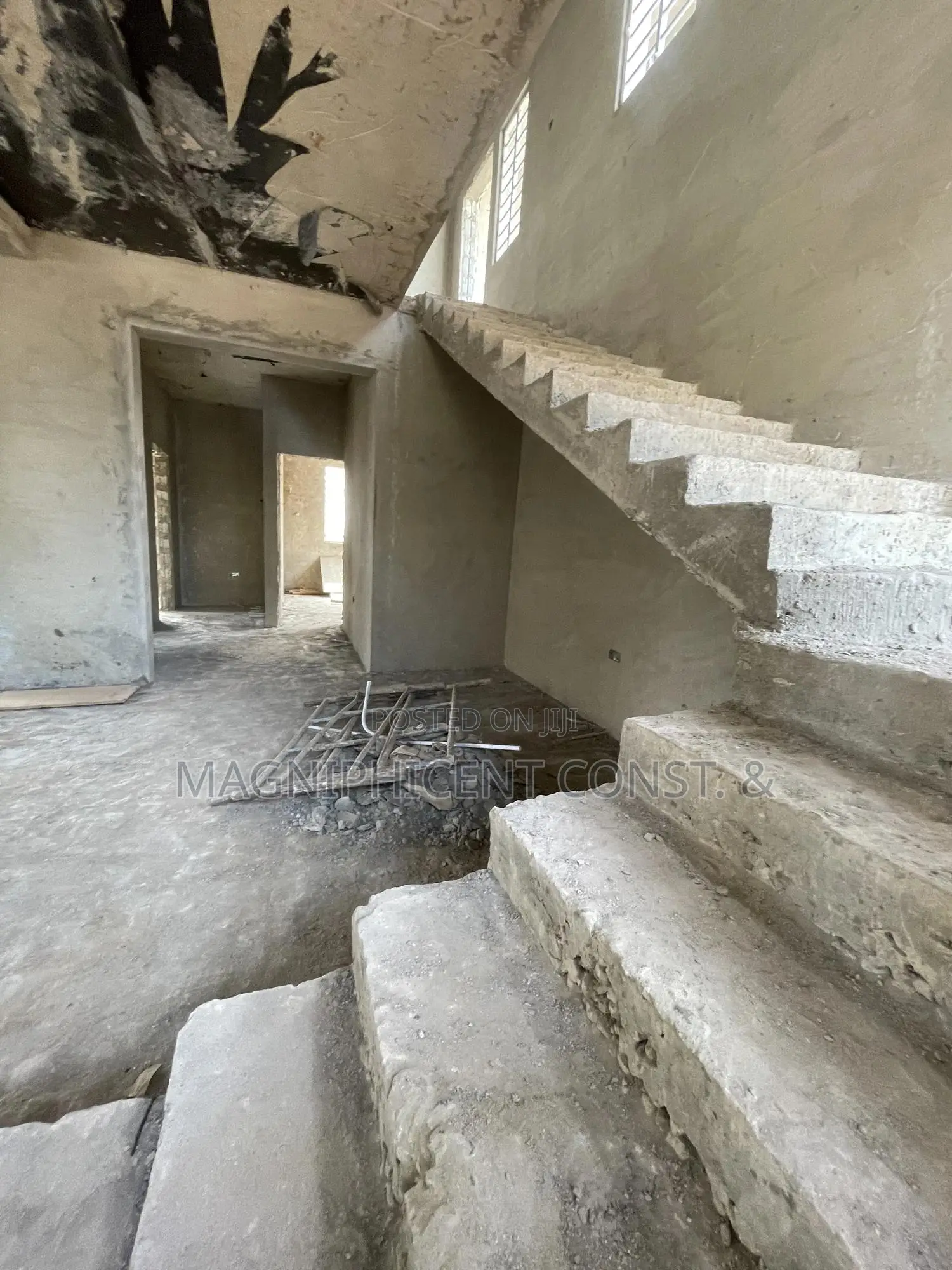 4bdrm Duplex in Lakeside Estates, Ashaley Botwe for sale